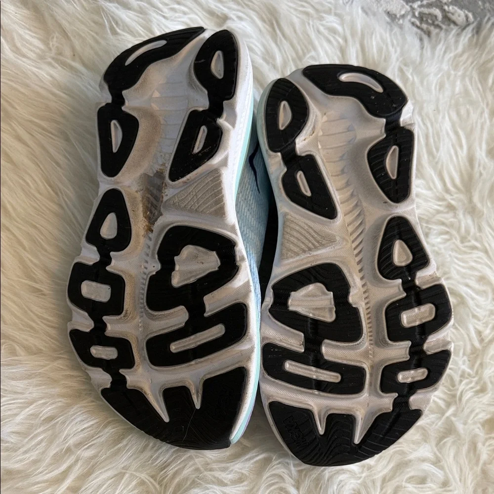 Hoka Women's Gaviota 5 Running Shoes - Picture 3 of 6